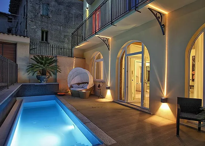 Lägenhet Maggie On Malgrate